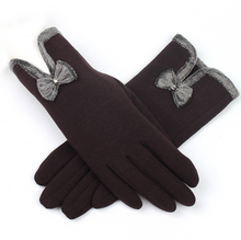 Load image into Gallery viewer, Cashmere Lace Touch Screen Bow Tie Gloves
