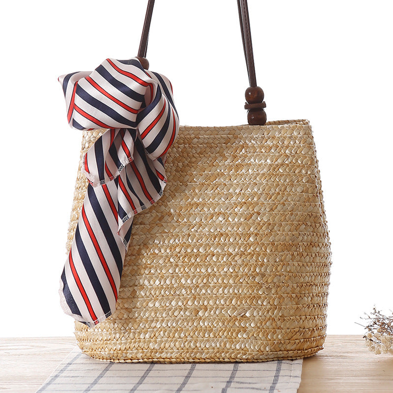 Large Shoulder Straw Bag