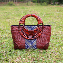 Load image into Gallery viewer, Vintage Handmade African Print Straw Handbag
