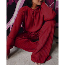 Load image into Gallery viewer, Loose Fitting Warm Knitted Pant Suit
