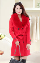 Load image into Gallery viewer, Large fur collar woolen coat
