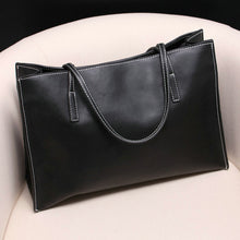 Load image into Gallery viewer, Leather Large Shoulder bag
