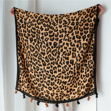 Load image into Gallery viewer, Leopard Print Scarf
