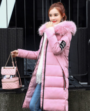 Load image into Gallery viewer, Large Fur Collar Quilted Maxi Coat
