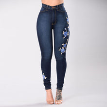 Load image into Gallery viewer, Embroidered Jeans
