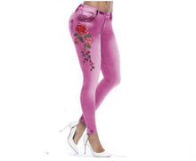 Load image into Gallery viewer, Skinny Floral  Accented Jeans
