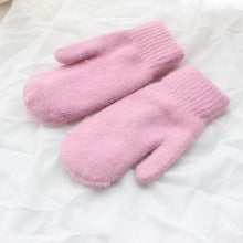 Load image into Gallery viewer, Ultra Soft Cashmere Winter Mittens
