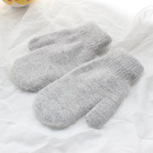 Load image into Gallery viewer, Ultra Soft Cashmere Winter Mittens
