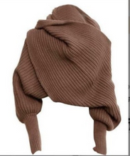 Load image into Gallery viewer, Pullover Wool Shawl
