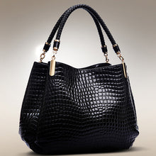 Load image into Gallery viewer, Bucket Croc Design Handbag
