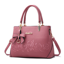 Load image into Gallery viewer, Flower Engraved Handbag
