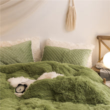 Load image into Gallery viewer, Super Soft Velour Bedding
