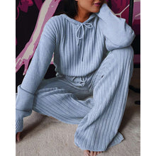 Load image into Gallery viewer, Loose Fitting Warm Knitted Pant Suit
