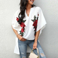 Load image into Gallery viewer, V-neck Loose Raglan Flowered Top
