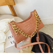 Load image into Gallery viewer, Classic Thick Chain Envelop Handbag
