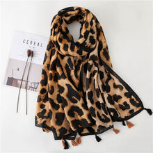 Load image into Gallery viewer, Leopard Print Scarf
