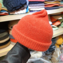 Load image into Gallery viewer, Knitted Woolen Melon Hat
