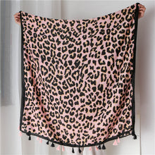 Load image into Gallery viewer, Leopard Print Scarf
