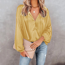 Load image into Gallery viewer, Bellowed Sleeved Satiny Blouse
