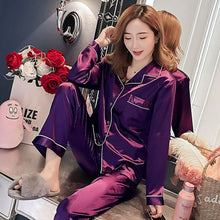 Load image into Gallery viewer, Silky Long-sleeved  Pajama Set
