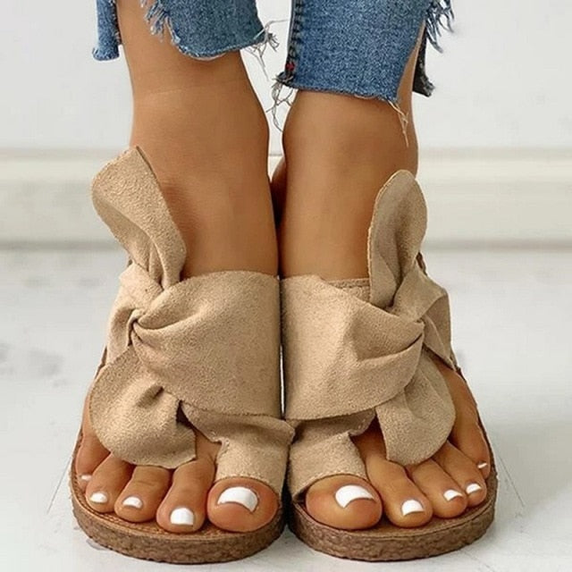 Low Heel Bow-tied Leather Sandals